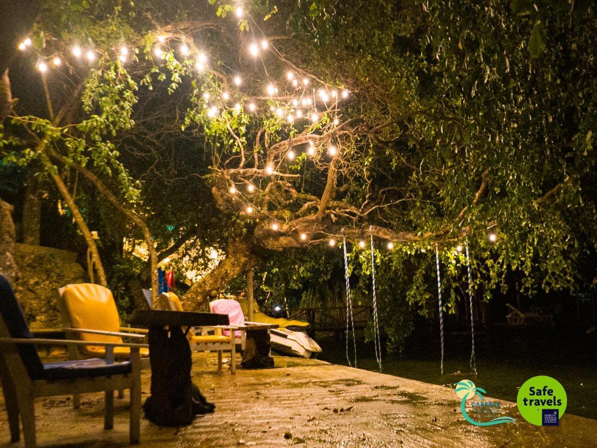 Cabanas Marias Lakefront Hotel Bacalar Exterior photo